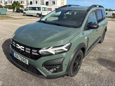 Usado Dacia Jogger Extreme 101 HP (74 kW) 2023 Verde Monovolume