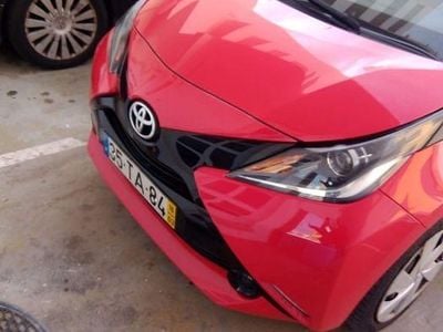 Usado Toyota Aygo 69 HP (50 kW) 2016 Citadino