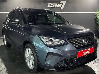 Usado Seat Arona FR 110 HP (80 kW) 2023 Cinza SUV