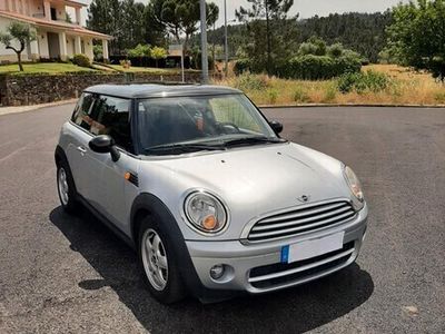 usado Mini Cooper 1.6d motor psa como novo 6 velocidades