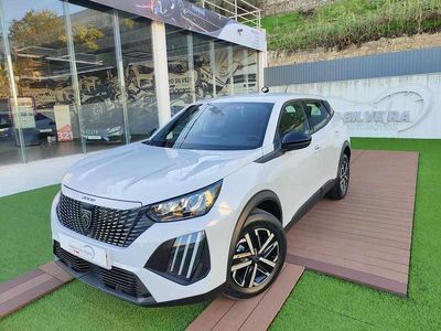 Branco Usado 2023 Peugeot 2008 Active SUV | € 18.990 (Preço justo)