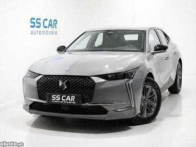 Usado DS Automobiles DS4 Bastille 130 HP (95 kW) 2023 Cinza SUV
