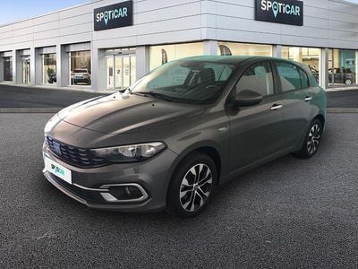Cinzento Usado 2022 Fiat Tipo Sedan | € 21.900