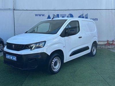 Usado Peugeot Partner 102 HP (75 kW) 2023 Branco Monovolume