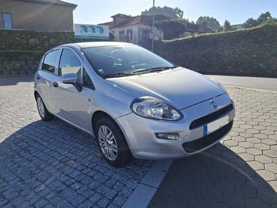 Usado 2017 Fiat Punto Sedan | € 6.700