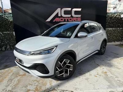 Branco glaciar Usado 2023 BYD Atto 3 Design SUV | € 26.990 (Bom preço)