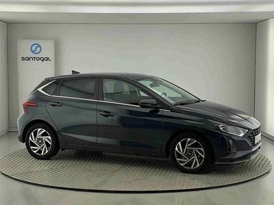 Cinzento Usado 2024 Hyundai i20 Comfort Citadino | € 17.800 (Preço justo)