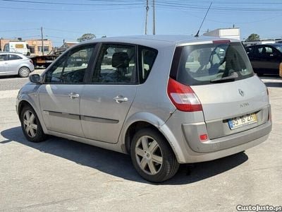 Usado Renault Scénic II 100 HP (73 kW) 2004 Cinza Monovolume