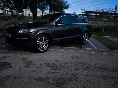 Usado Audi Q7 239 HP (175 kW) 2008 Preto SUV