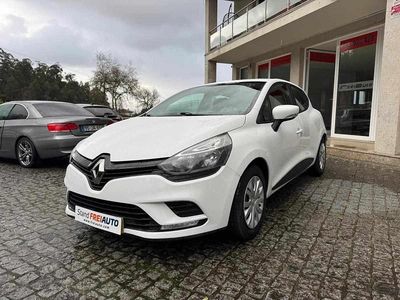 Branco Usado 2016 Renault Clio IV | € 10.990 (Bom preço)