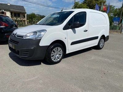 Branco Usado 2018 Citroën Berlingo Feel Monovolume | € 10.990 (Preço justo)