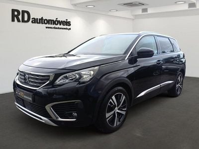 Usado Peugeot 5008 130 HP (95 kW) 2018 Preto SUV