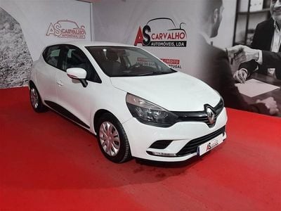 Branco Usado 2016 Renault Clio IV Zen | € 10.350 (Preço justo)