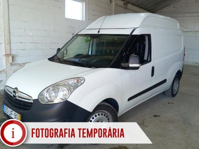 usado Opel Combo 1.6 CDTI L2H2 105cv