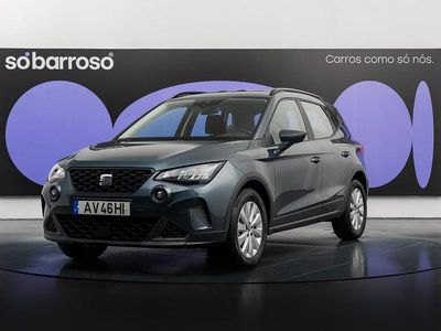 Usado Seat Arona Style 95 HP (69 kW) 2022 Cinza SUV