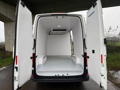 Usado VW Crafter 180 HP (132 kW) 2023 Branco Van
