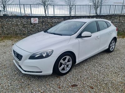 usado Volvo V40 1.6 D2 Momentum