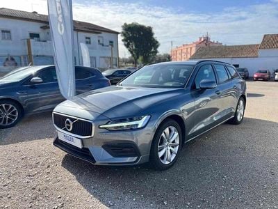 Cinzento Usado 2018 Volvo V60 Carrinha | € 20.900 (Preço justo)