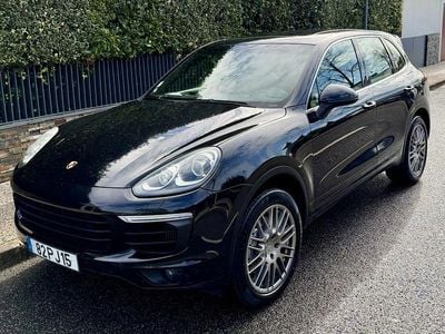 Usado 2015 Porsche Cayenne SUV | € 36.990