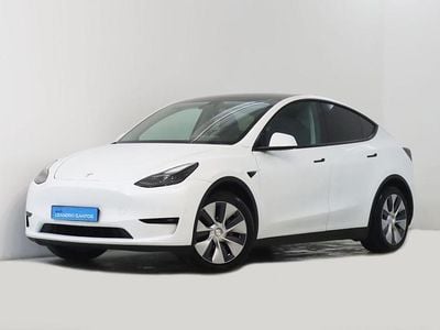Branco Usado 2023 Tesla Model Y SUV | € 34.500 (Preço justo)