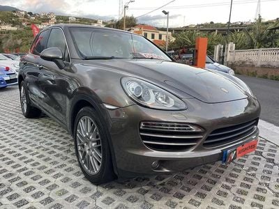 Cinza Usado 2011 Porsche Cayenne SUV | € 25.950 (Bom preço)