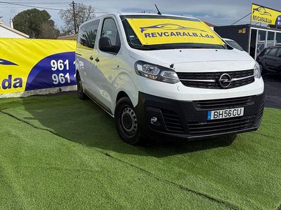 Usado Opel Vivaro Essentia 120 HP (88 kW) 2021 Branco Monovolume