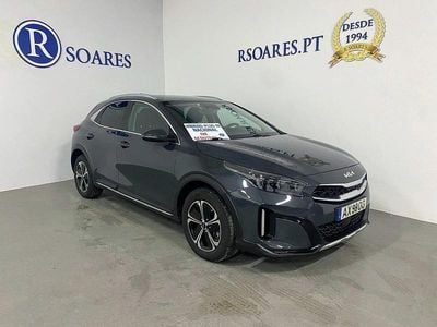 Usado Kia XCeed 141 HP (103 kW) 2023 Cinza SUV