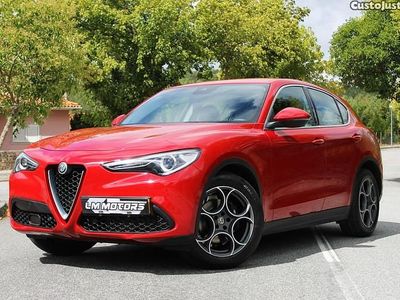 Usado Alfa Romeo Stelvio Super 180 HP (132 kW) 2018 Vermelho SUV