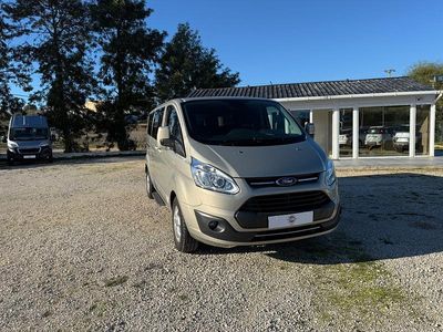 Cinza Usado 2017 Ford Transit Active Monovolume | € 35.900
