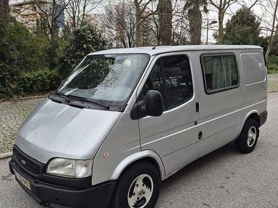 Usado Ford Transit 150 HP (110 kW) 1998 Sedan