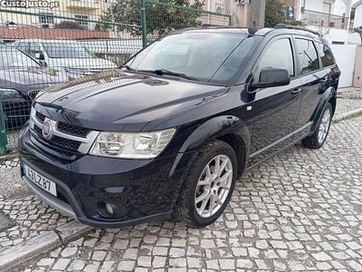 Usado Fiat Freemont Urban 170 HP (125 kW) 2011 Azul SUV