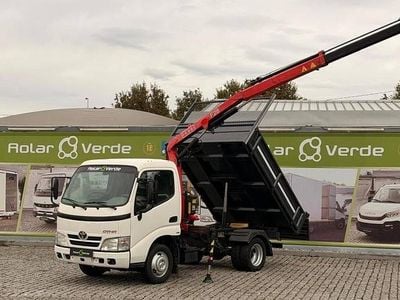 Usado Toyota Dyna 136 HP (100 kW) 2011 Branco Pickup