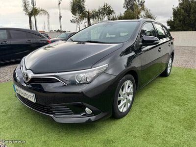 usado Toyota Auris 1.4 D-4D Comfort