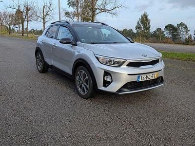 Usado 2018 Kia Stonic SUV | € 14.250 (Preço justo)