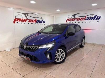 Azul Usado 2024 Renault Clio V | € 18.750 (Preço justo)