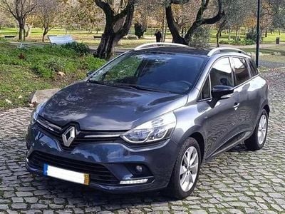 Azul Usado 2017 Renault Clio GrandTour Carrinha | € 9.950 (Bom preço)
