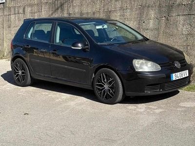 Preto Usado 2004 VW Golf IV Citadino | € 7.500