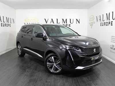 Usado Peugeot 5008 Allure 130 HP (95 kW) 2021 Preto Monovolume