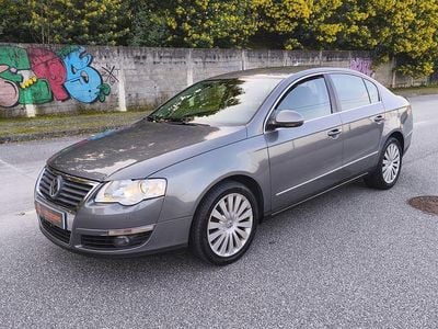 Usado VW Passat Highline 140 HP (102 kW) 2005 Sedan