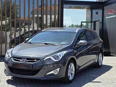 Cinzento Usado 2014 Hyundai i40 Carrinha | € 11.750