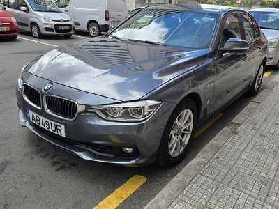Usado BMW 330e 256 HP (188 kW) 2017 Sedan