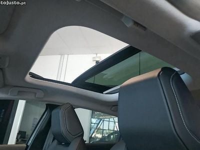 Usado Citroën e-C4 Feel 100 kW (136 HP) 2022 Cinza Sedan