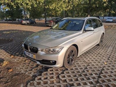 Usado BMW 318 Sport Line 143 HP (105 kW) 2013 Carrinha