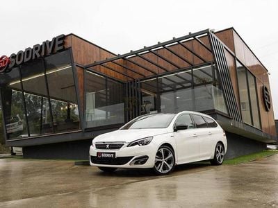 Usado Peugeot 308 SW 120 HP (88 kW) 2015 Branco Carrinha