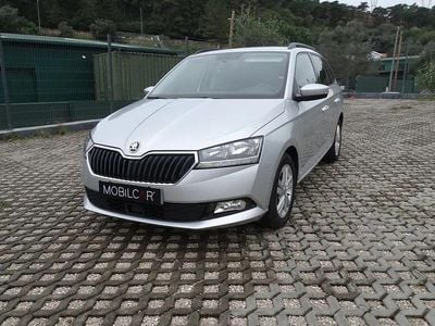 Cinza Usado 2021 Skoda Fabia Style Carrinha | € 14.500 (Preço justo)