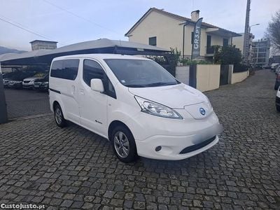 Branco Usado 2020 Nissan e-NV200 Monovolume | € 16.990