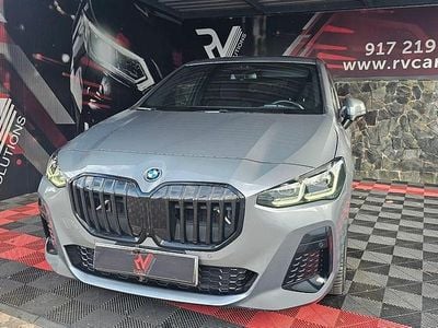 Cinza Usado 2022 BMW 225 Active Tourer Monovolume | € 35.750