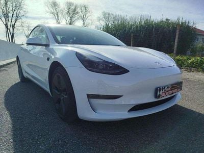 Branco Usado 2021 Tesla Model 3 Long Range AWD Sedan | € 26.900 (Preço justo)