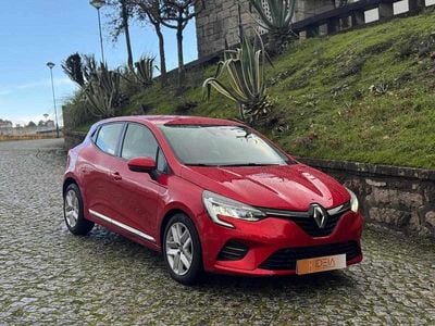 Usado Renault Clio IV 100 HP (73 kW) 2019 Vermelho