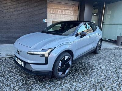 Cinzento Usado 2026 Volvo EX30 SUV | € 43.900